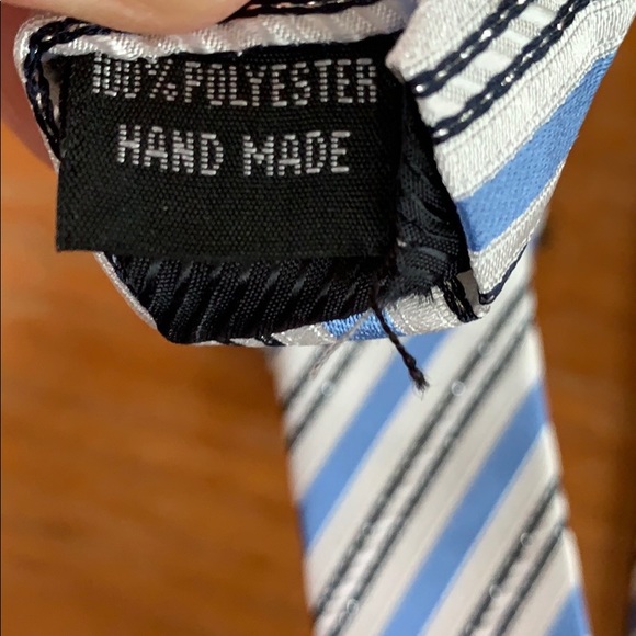 Striped tie - Picture 2 of 5